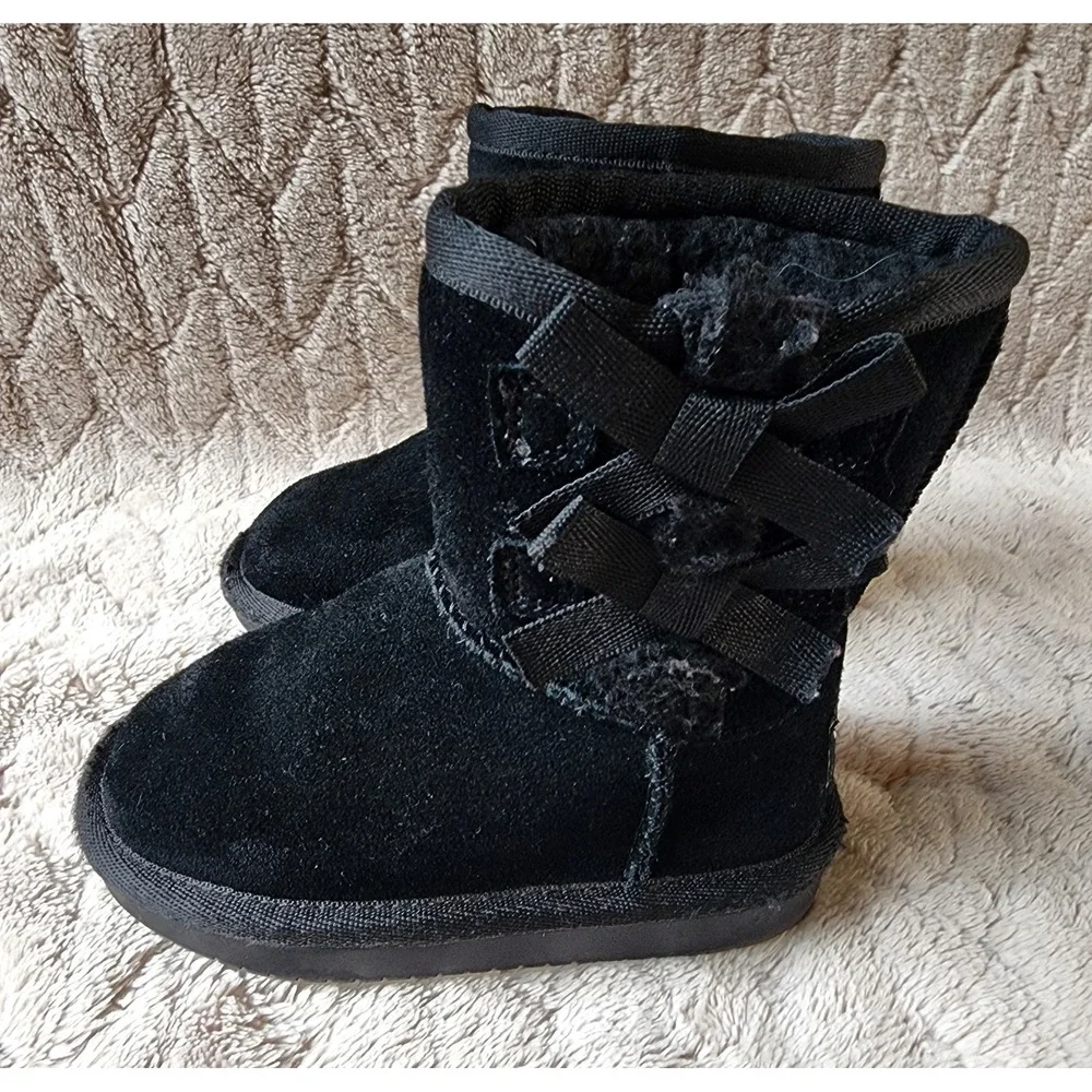Koolaburra By UGG Black Victoria Mini Boots Little Girls 6